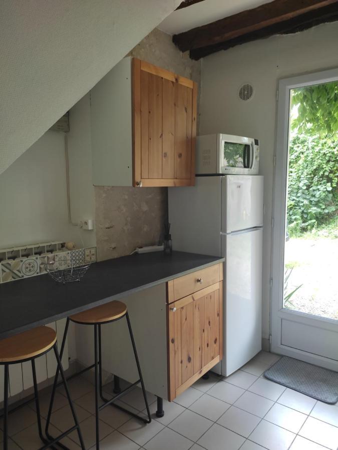 Les Glycines Villa Vulaines-sur-Seine Екстериор снимка