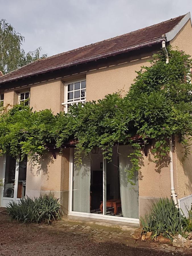 Les Glycines Villa Vulaines-sur-Seine Екстериор снимка